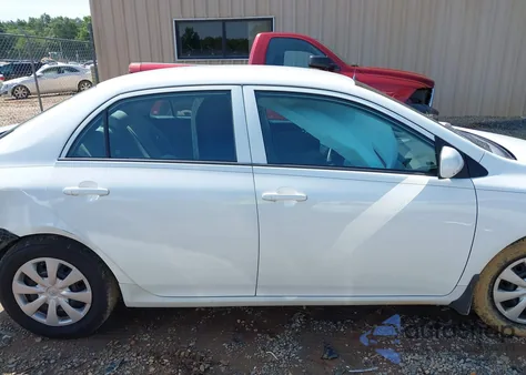 2013 Toyota Corolla L из США, поврежденный, VIN 5YFBU4EE0DP170153